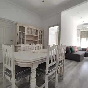 Family Center Apartamento